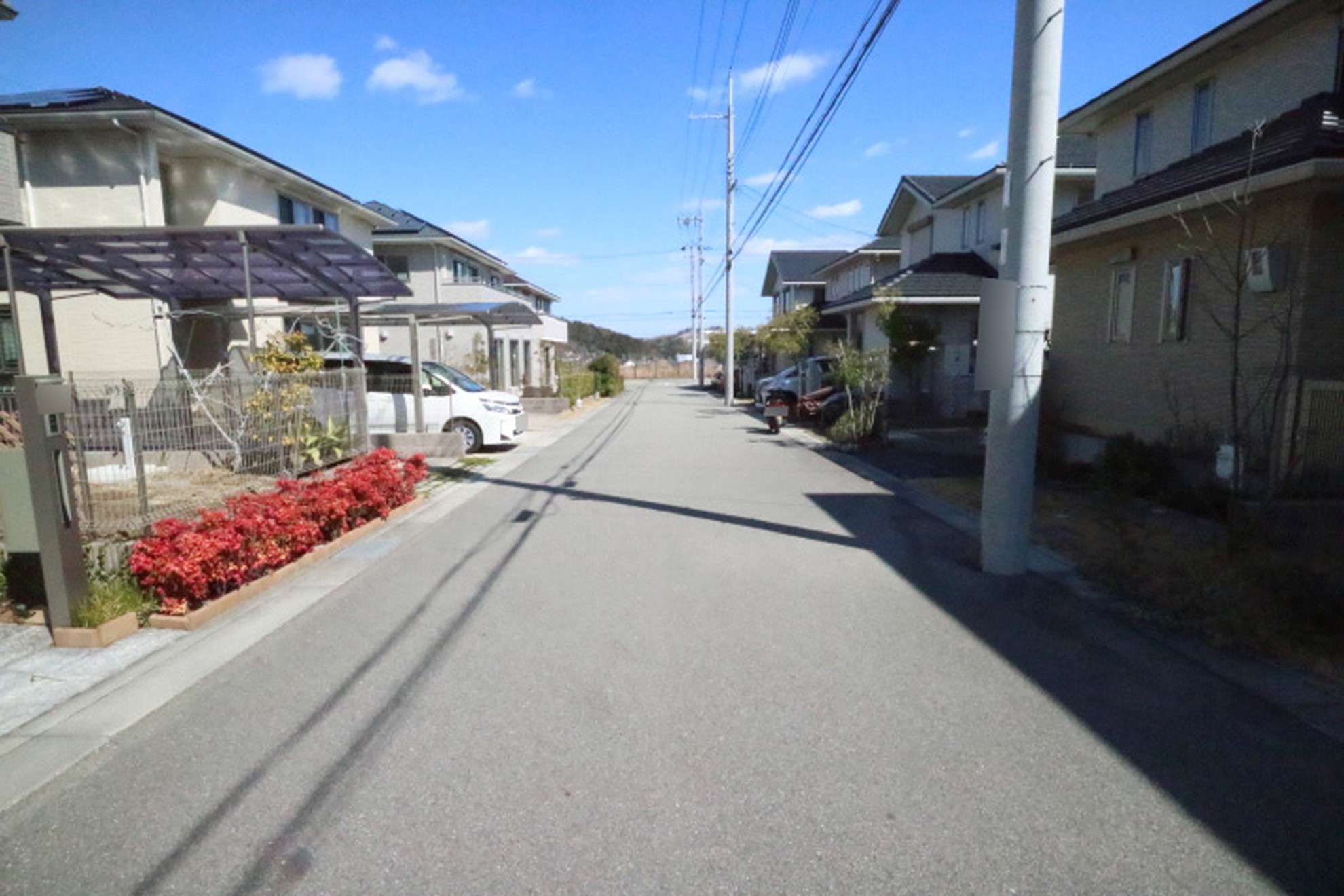 区画の整ったすっきりとした街並み。