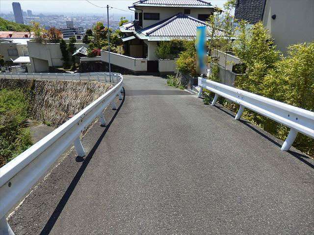 神戸の街が見下ろせる眺望が魅力。