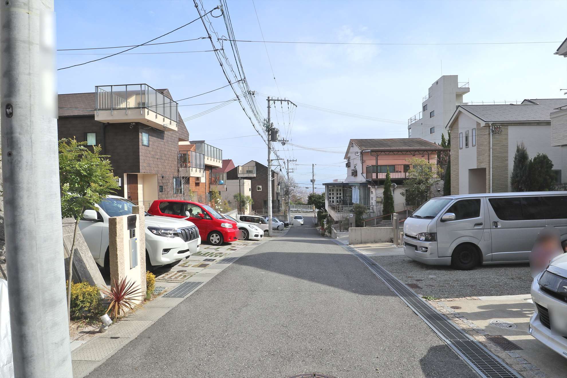 落ち着いた雰囲気の住宅地です。
