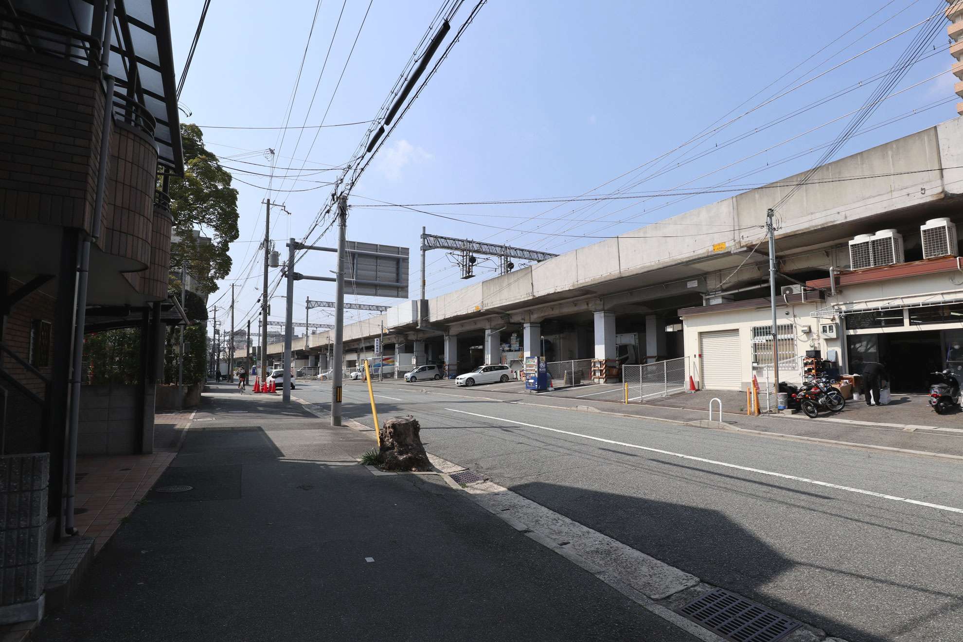 JR神戸線の南側に広がる町です。