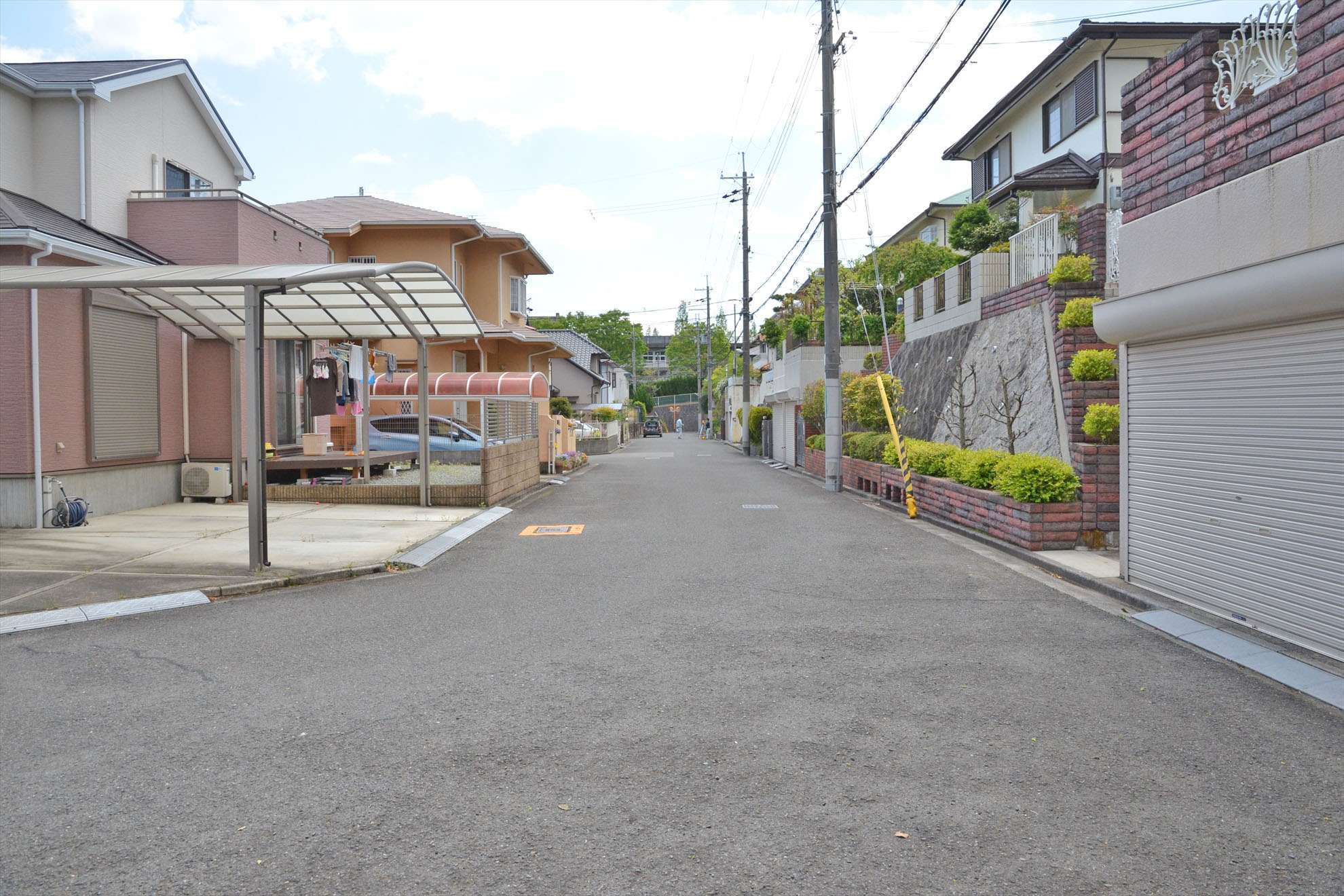 町中でも緑を身近に感じる住環境。