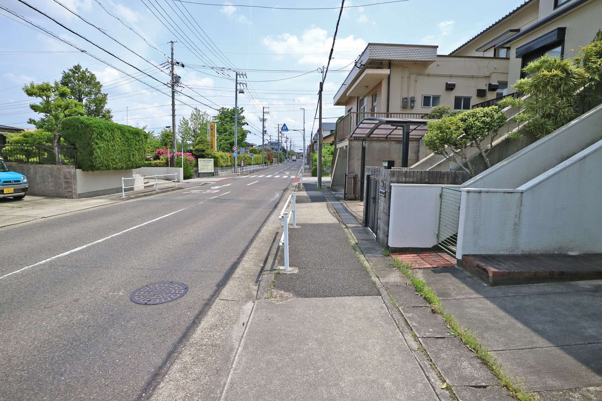 区画の整ったすっきりとした街並み。