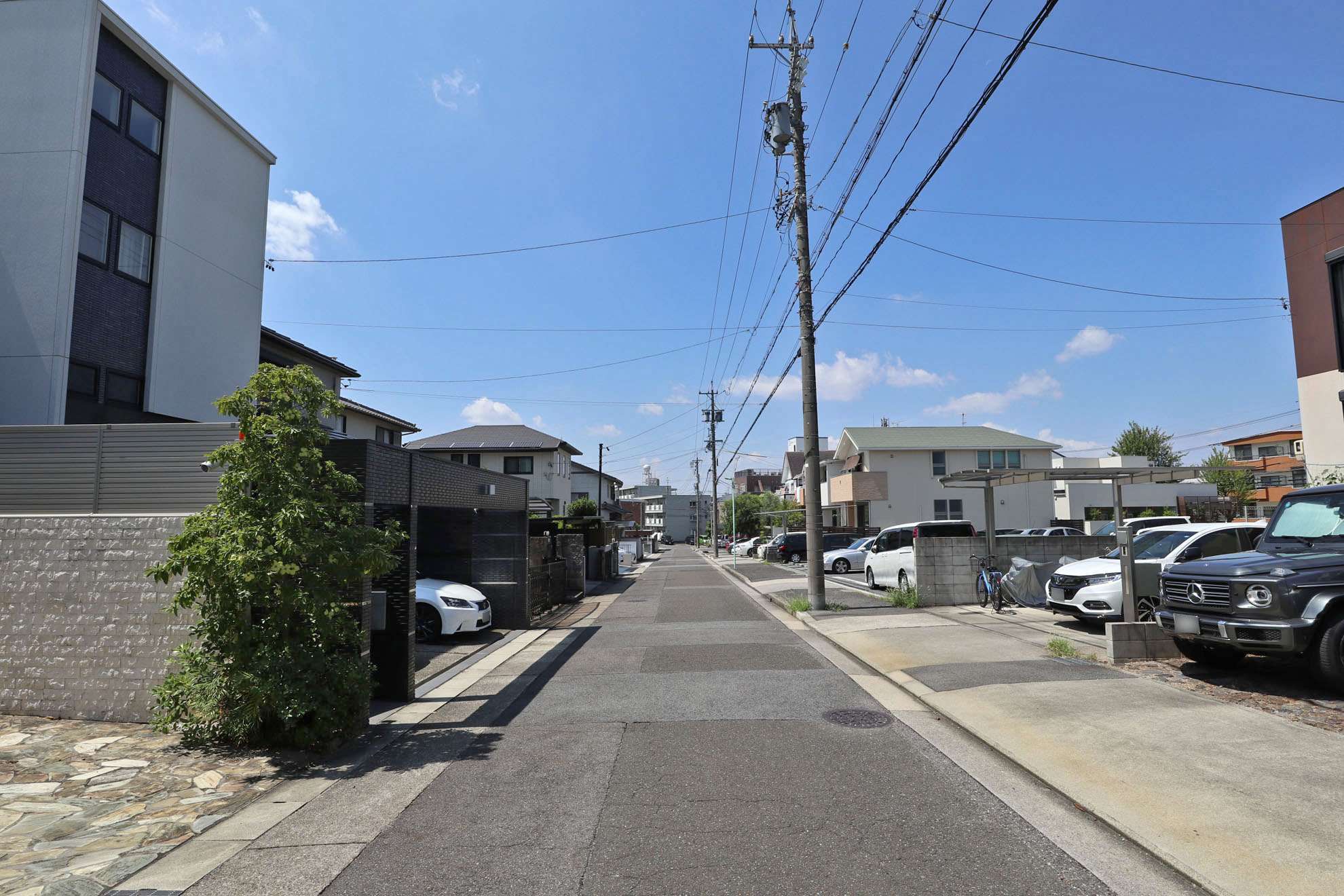 直線的な街路。