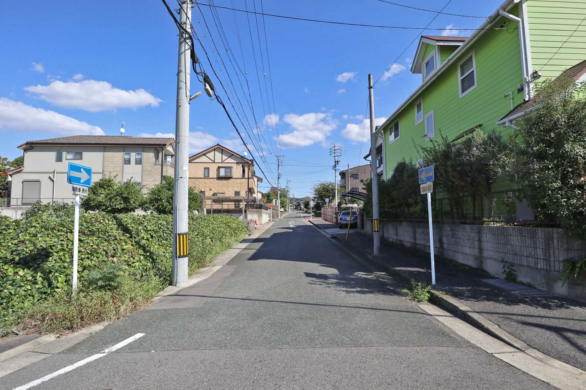 一方通行の道路も多くあります。