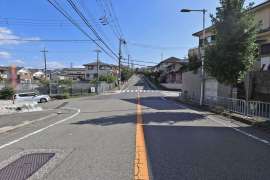 川西市湯山台2丁目 一戸建て