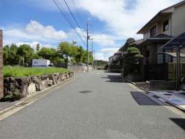 川西市美山台2丁目 一戸建て