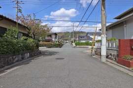 川西市美山台3丁目 一戸建て
