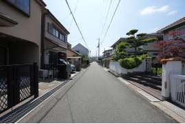 伊丹市松ケ丘2丁目 一戸建て