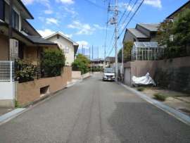 箕面市小野原東4丁目 一戸建て