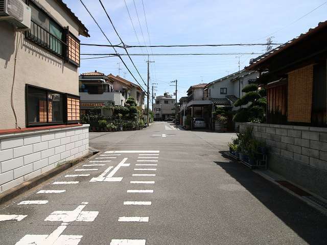 物件周辺の町並み