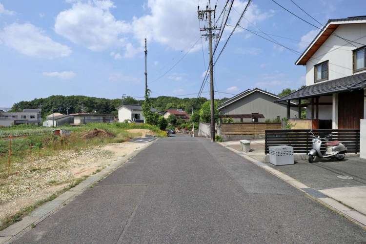 長久手市岩作色金