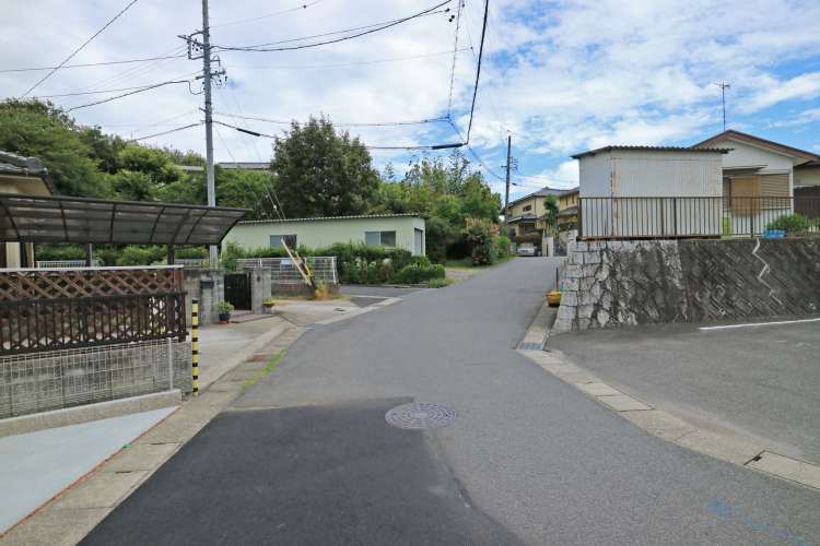 日進市藤塚1丁目