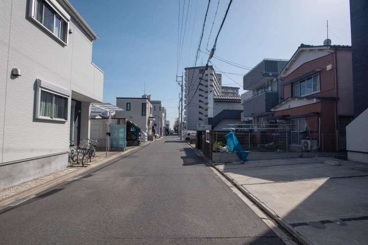 名古屋市中川区花塚町1丁目