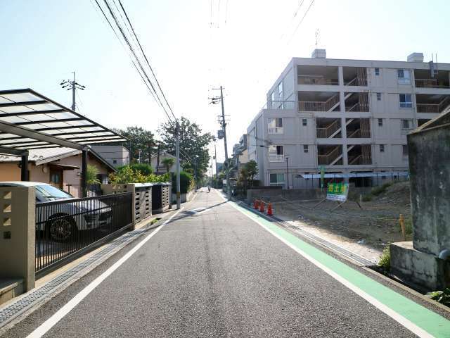 西宮市殿山町