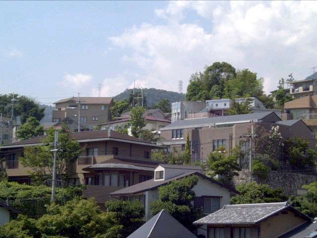 芦屋市三条町