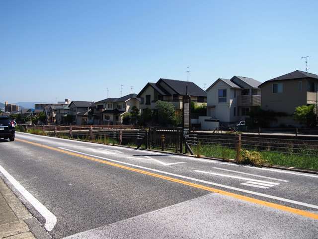 宝塚市逆瀬川2丁目