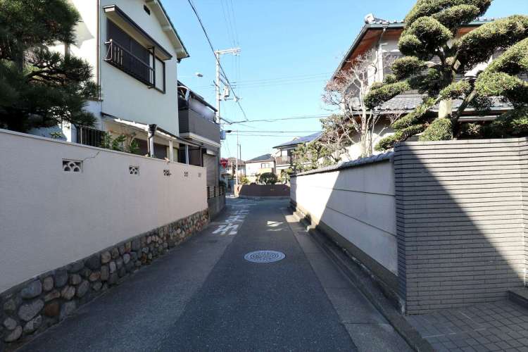 宝塚市鹿塩1丁目