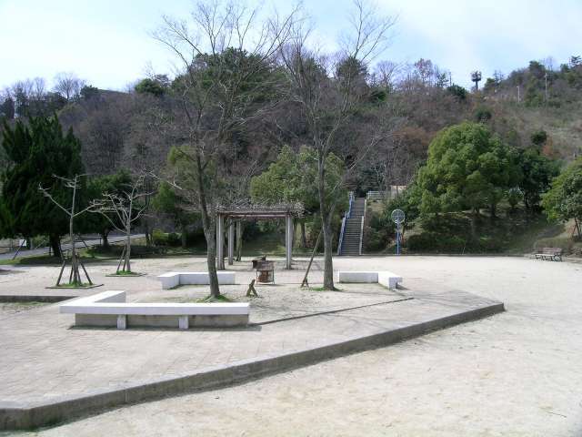 宝塚市中山五月台5丁目
