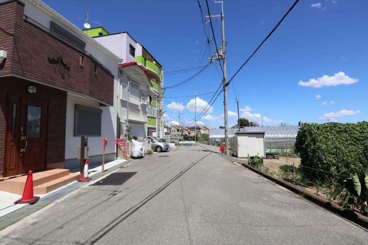 宝塚市山本野里1丁目