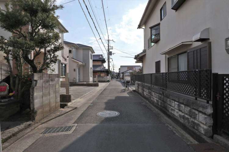 川西市加茂2丁目