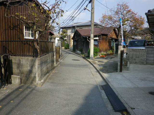 川西市栄根1丁目