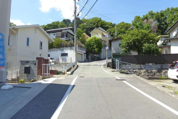 川西市多田院2丁目