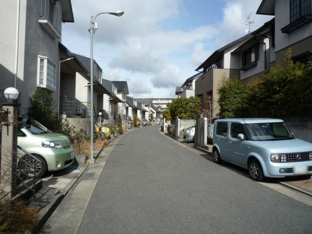 川西市清和台西2丁目