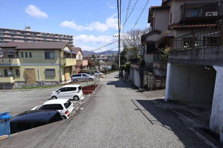 川西市東畦野山手2丁目