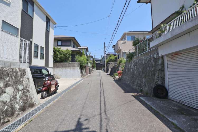 西宮市青葉台2丁目