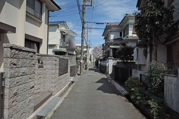 箕面市桜井2丁目
