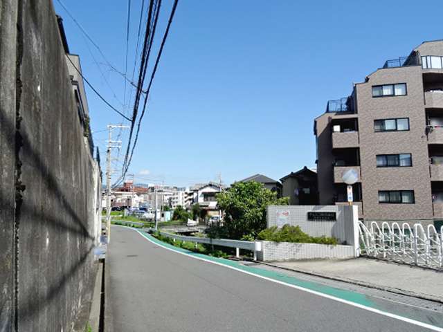 吹田市青葉丘南