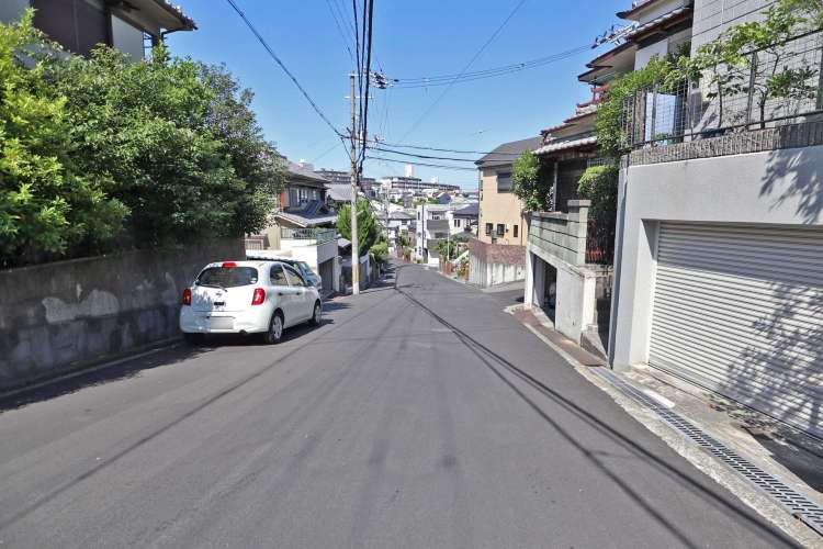 吹田市千里丘中