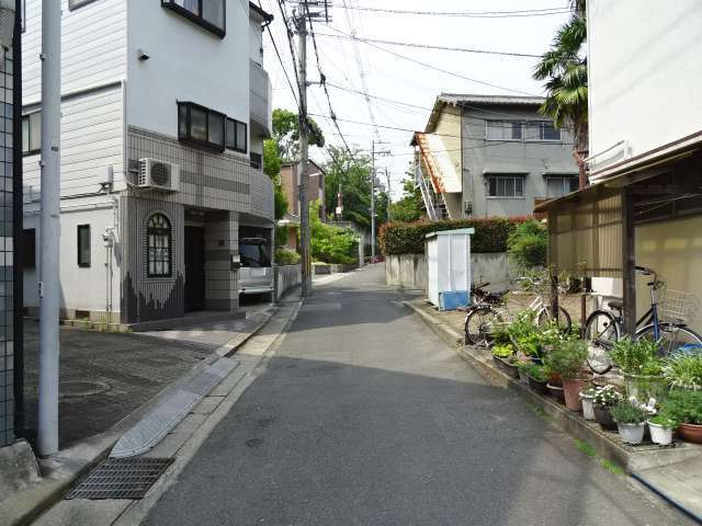 吹田市千里山東3丁目