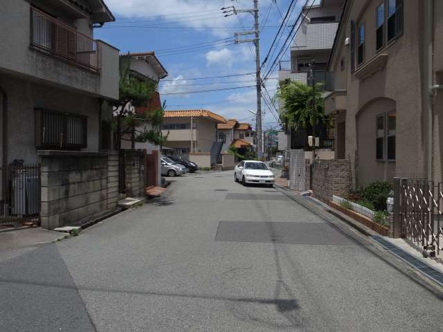 豊中市上野東1丁目