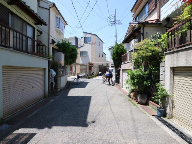 豊中市熊野町4丁目