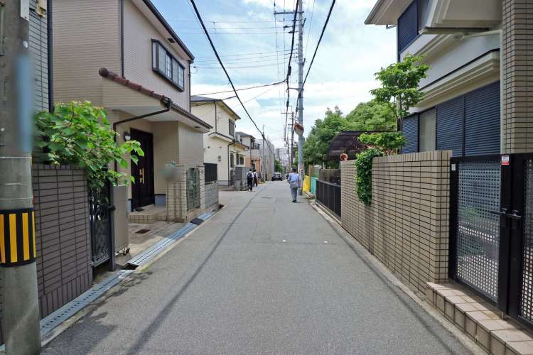 豊中市千里園3丁目