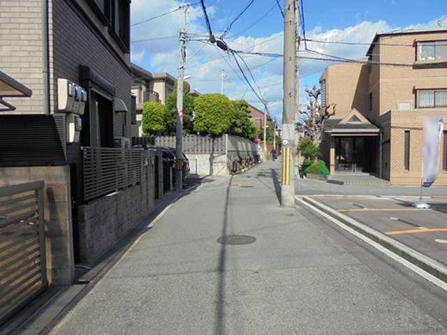 豊中市曽根東町1丁目