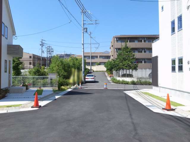 箕面市彩都粟生南1丁目