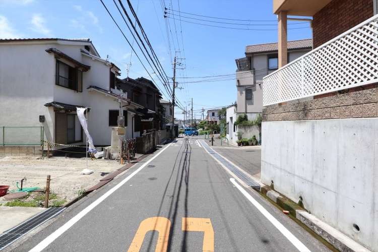 茨木市南安威3丁目