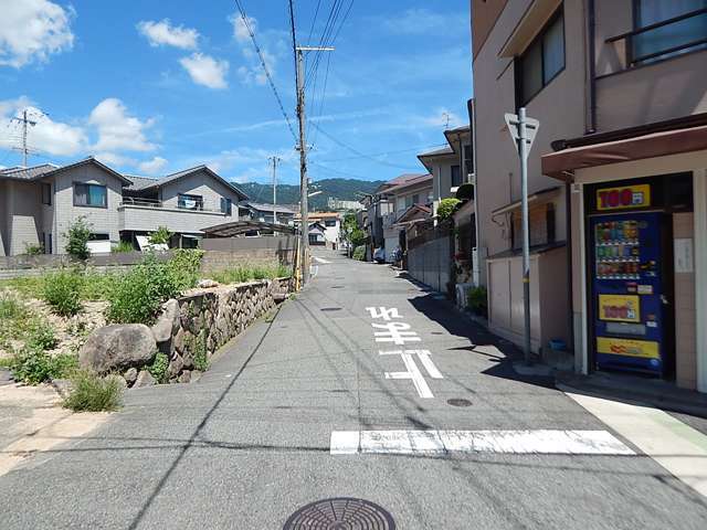 神戸市東灘区西岡本4丁目