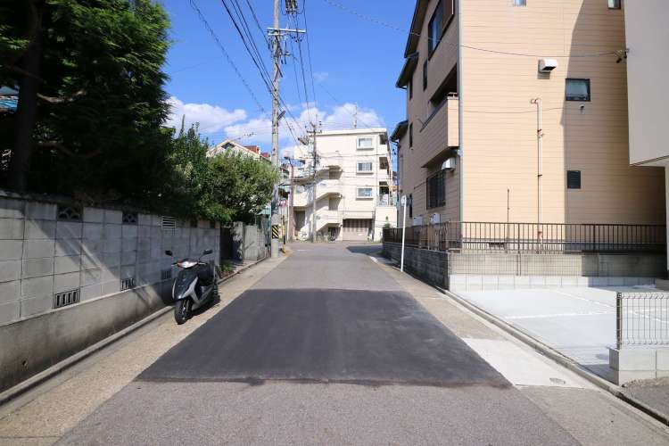 名古屋市千種区萱場1丁目