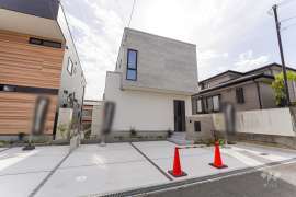 高槻市日吉台二番町 一戸建て