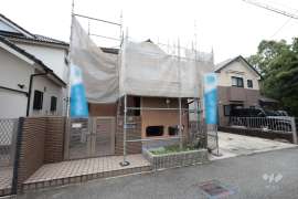 宝塚市泉ガ丘 一戸建て