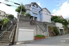 宝塚市山本台2丁目 一戸建て