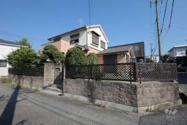 箕面市桜ケ丘4丁目 一戸建て