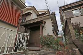 高槻市紅茸町 一戸建て