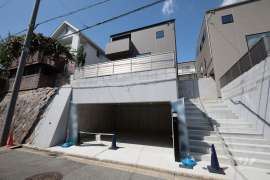 宝塚市売布ガ丘 一戸建て