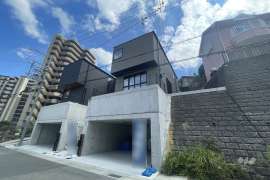 宝塚市武庫山2丁目 一戸建て