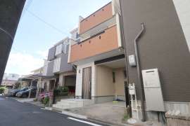 名古屋市東区前浪町 一戸建て