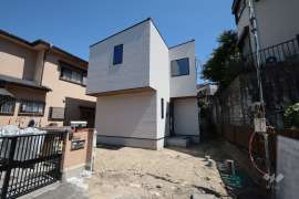 宝塚市仁川旭ガ丘 一戸建て